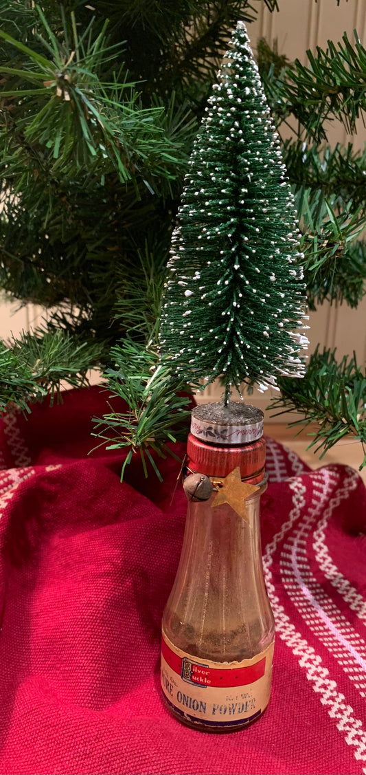 The Onion Tree vintage decorated glass spice jar